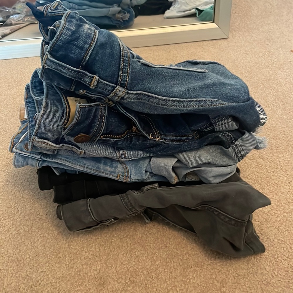 6pairs of jean shorts so cute